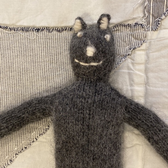 Knitted cat 🐱 - Picture 3 of 4